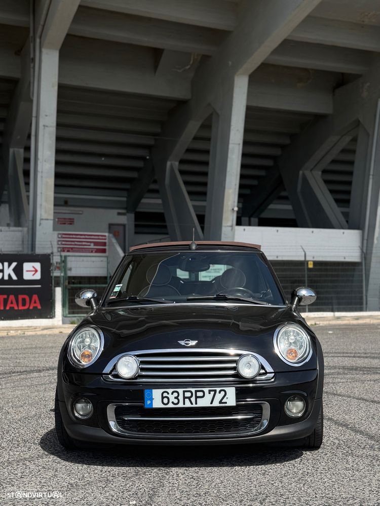 MINI Cabrio - 2