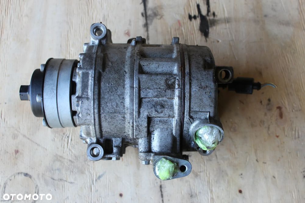 SPRĘŻARKA KLIMATYZACJI AUDI RS4 B8 RS5 8K0260805H 2012 - 3