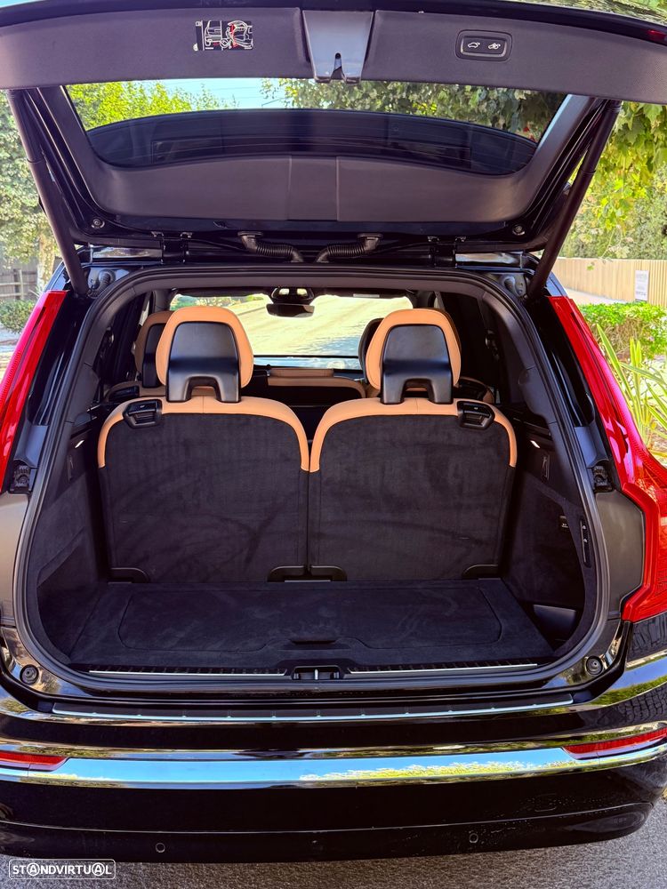 Volvo XC 90 D5 AWD Geartronic RDesign - 12