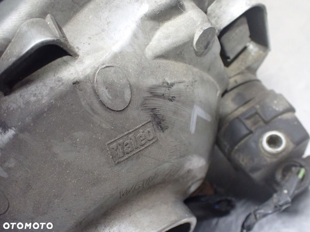 LAMPA LEWA PRZEDNIA RENAULT TRAFIC II 1.9 7700311371 - 6