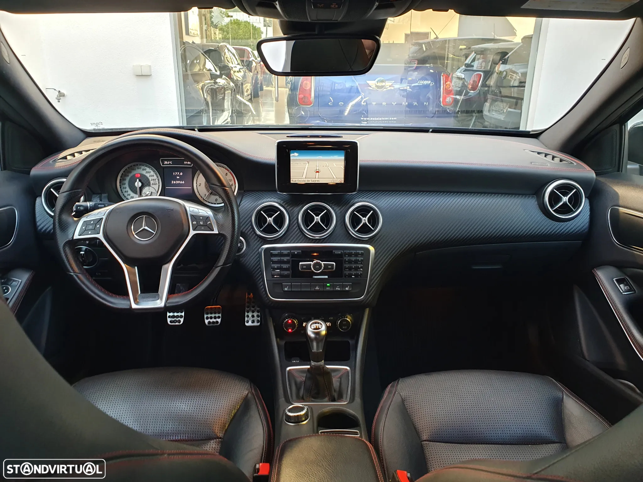 Mercedes-Benz A 200 CDI AMG Line - 25