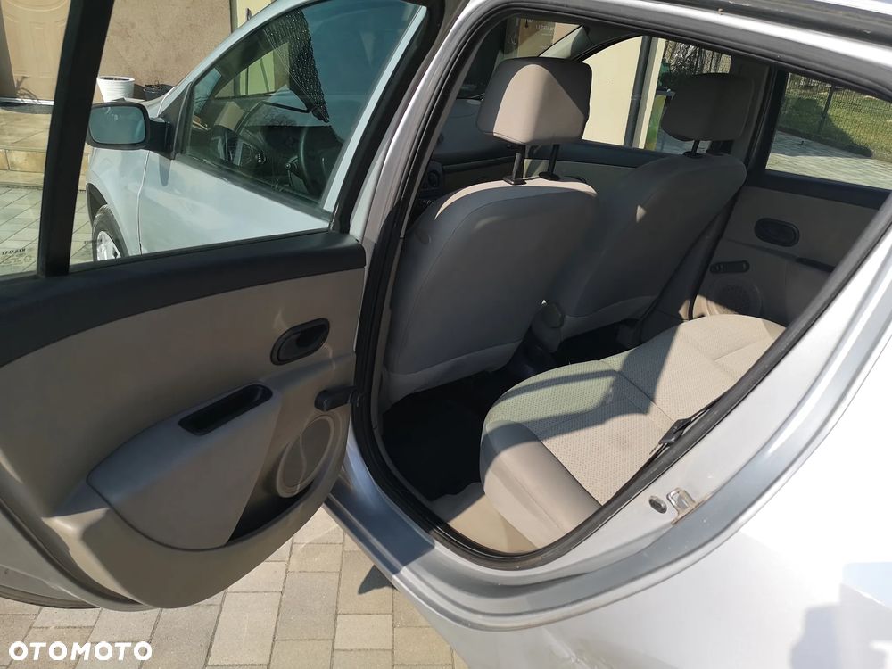 Renault Clio - 18