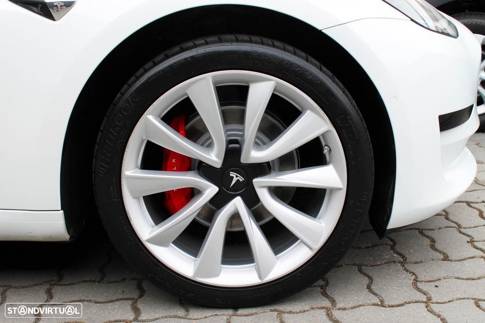 Tesla Model 3 Standard Range Plus RWD - 4
