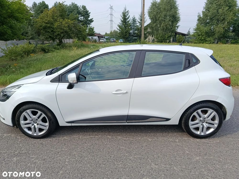 Renault Clio - 7