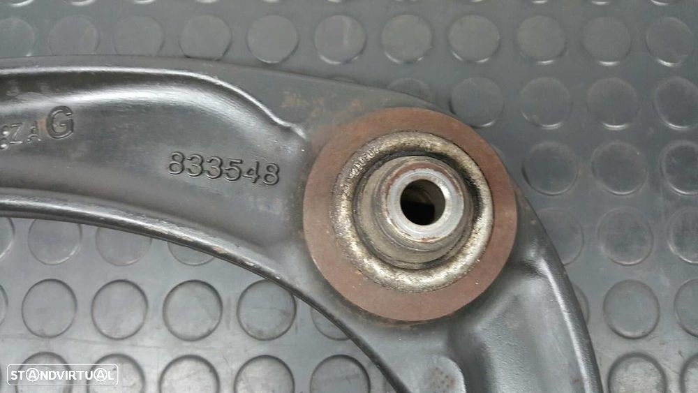 BRAÇO SUSPENSÃO INFERIOR FRENTE ESQUERDO PEUGEOT 3008 SPORT PACK - 8