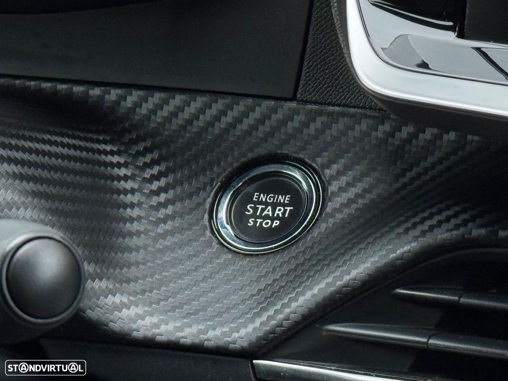 Peugeot 2008 1.2 PureTech Allure EAT8 - 46