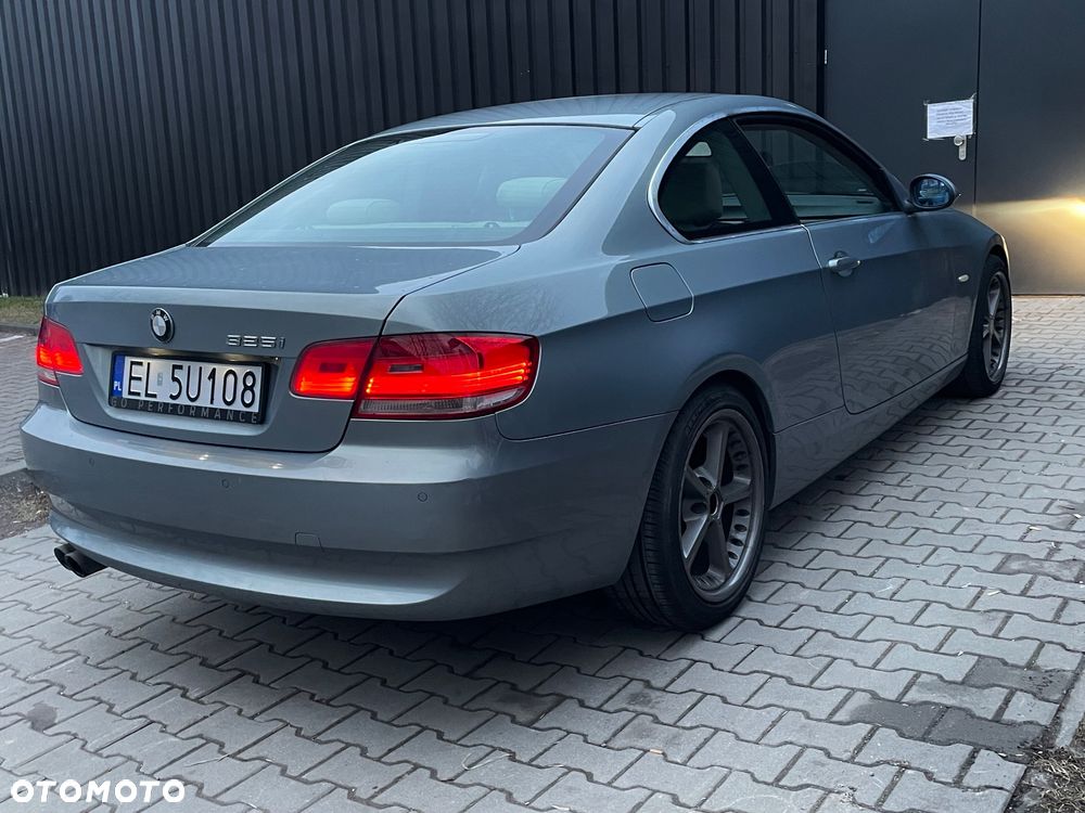 BMW Seria 3 325i M Sport Edition - 6
