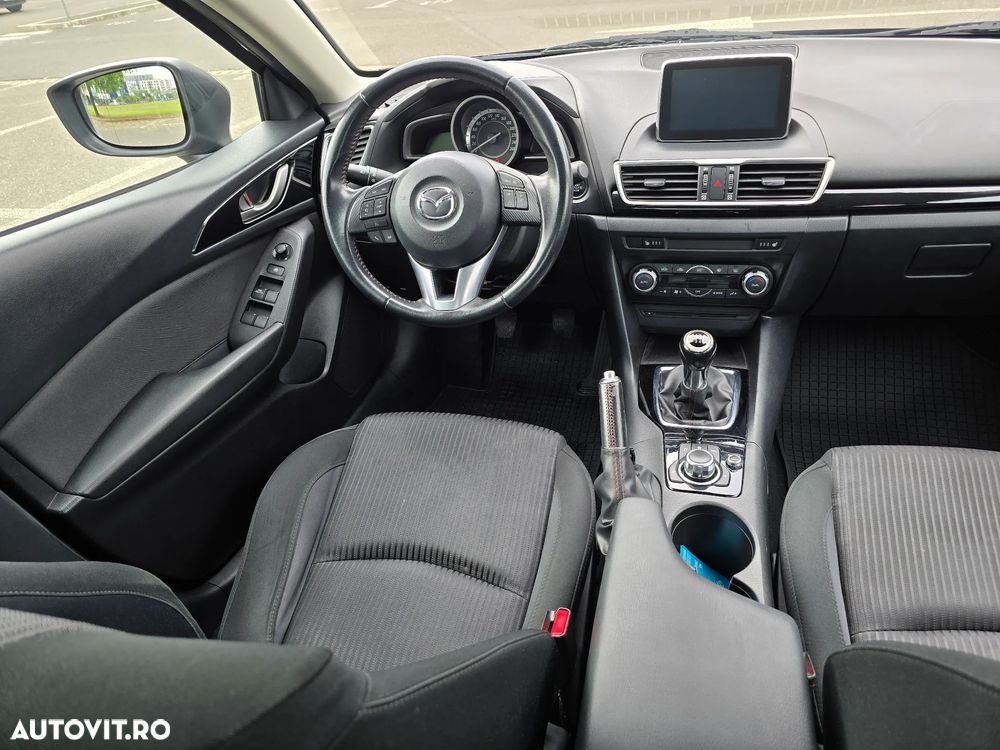 Mazda 3 G100 Attraction - 12