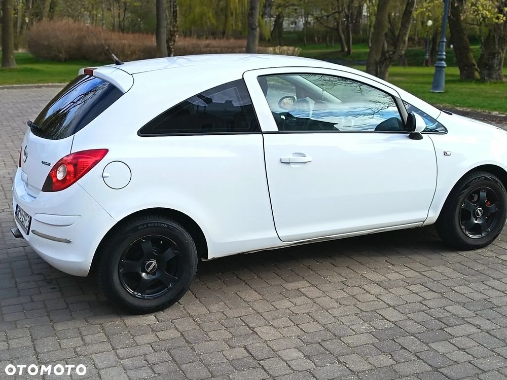 Opel Corsa - 3