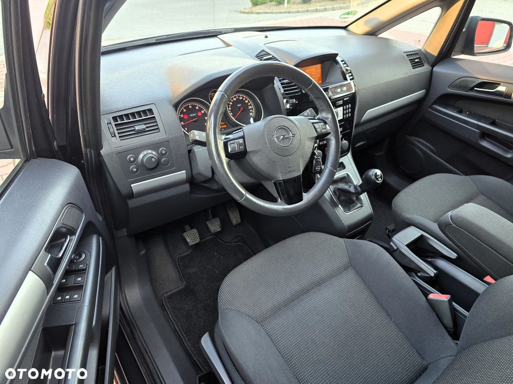 Opel Zafira 1.8 Innovation 110 Jahre - 8
