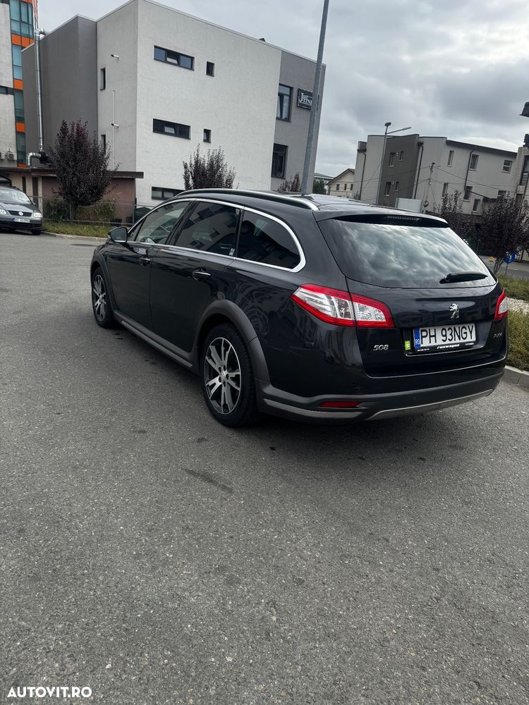 Peugeot 508 RXH Hybrid4 - 3