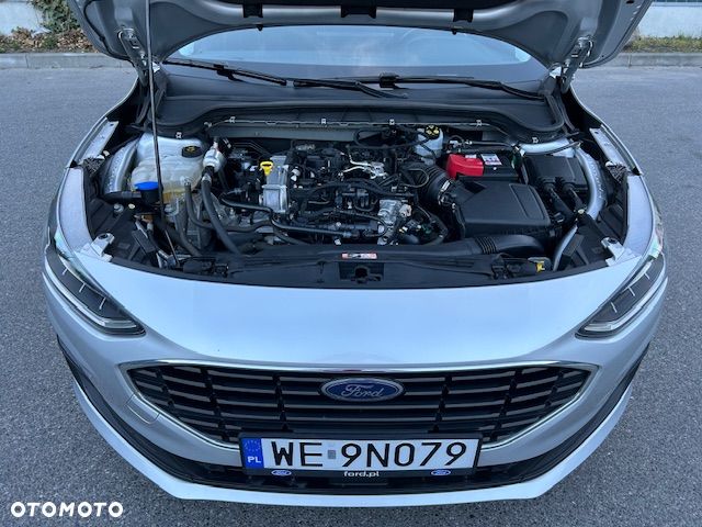 Ford Focus 1.0 EcoBoost Titanium X - 11