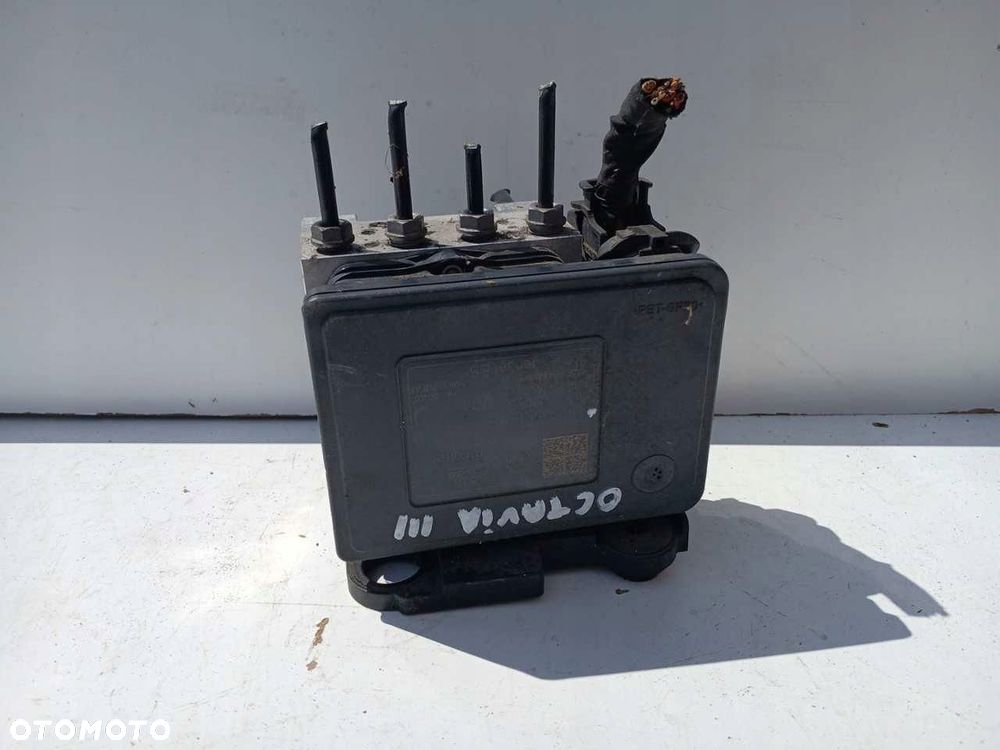 POMPA STEROWNIK ABS SKODA OCTAVIA III 5Q0614517AQ - 2