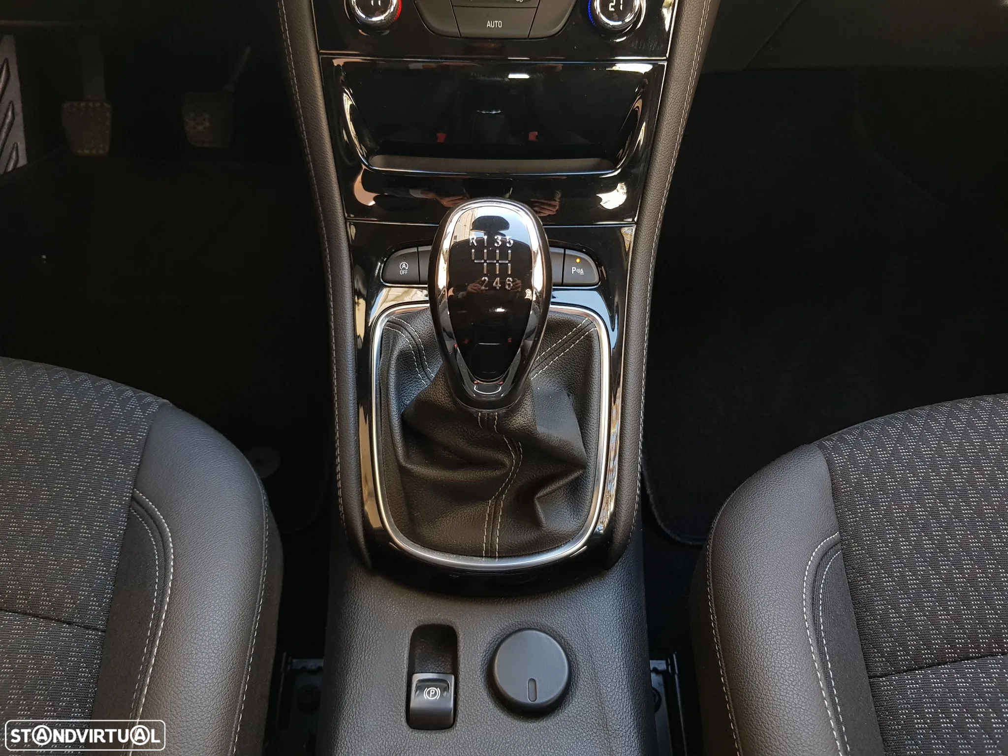 Opel Astra Sports Tourer 1.6 CDTI Innovation S/S - 25