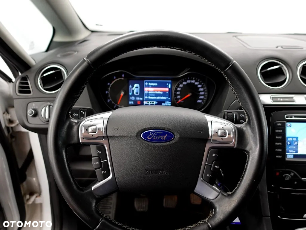 Ford S-Max 2.0 TDCi Titanium - 19