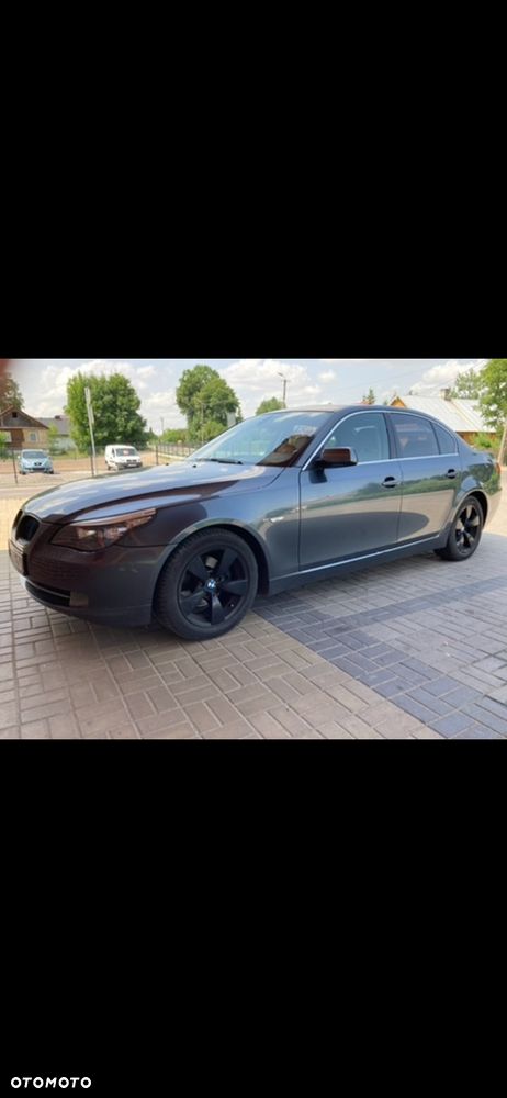BMW Seria 5 520d - 4