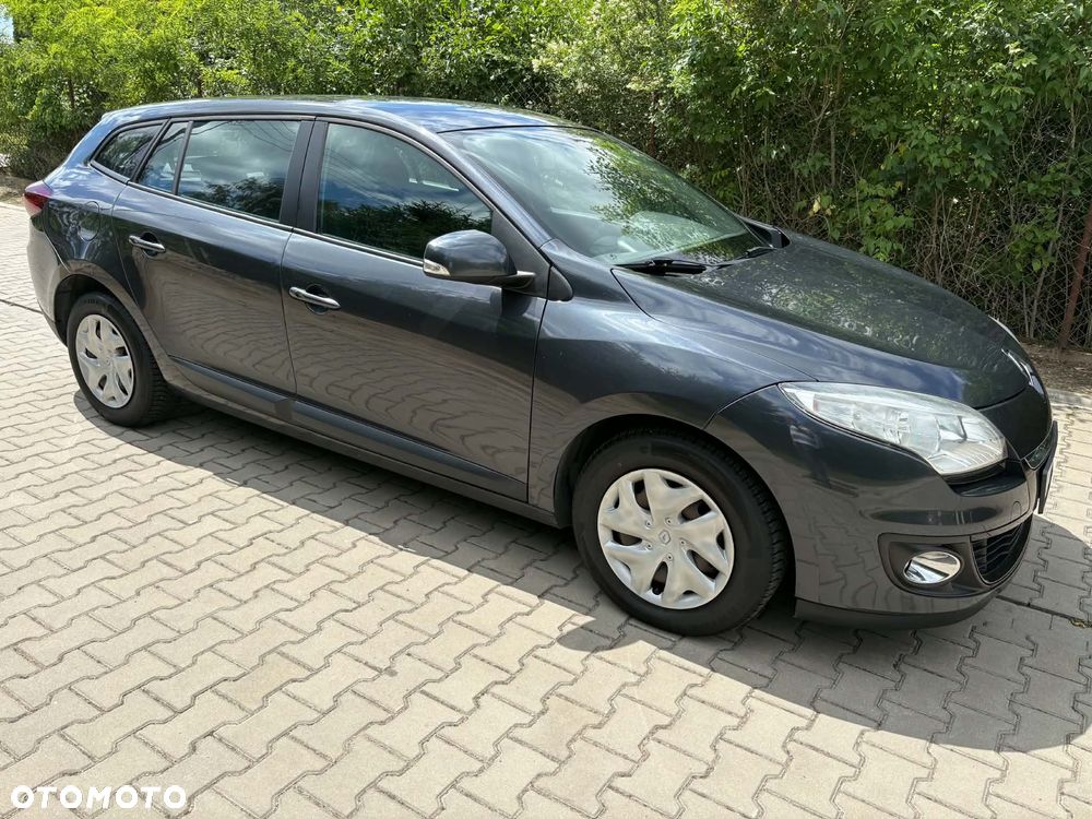 Renault Megane 1.5 dCi Expression - 9