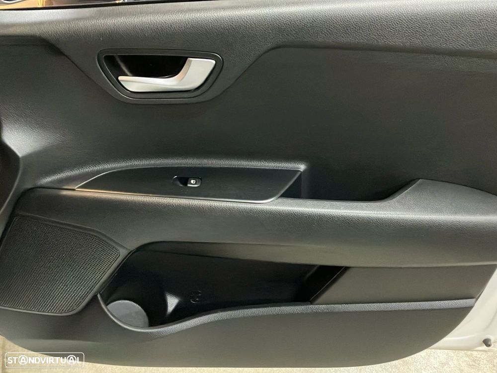 Kia Rio 1.0 T-GDi Wave - 21