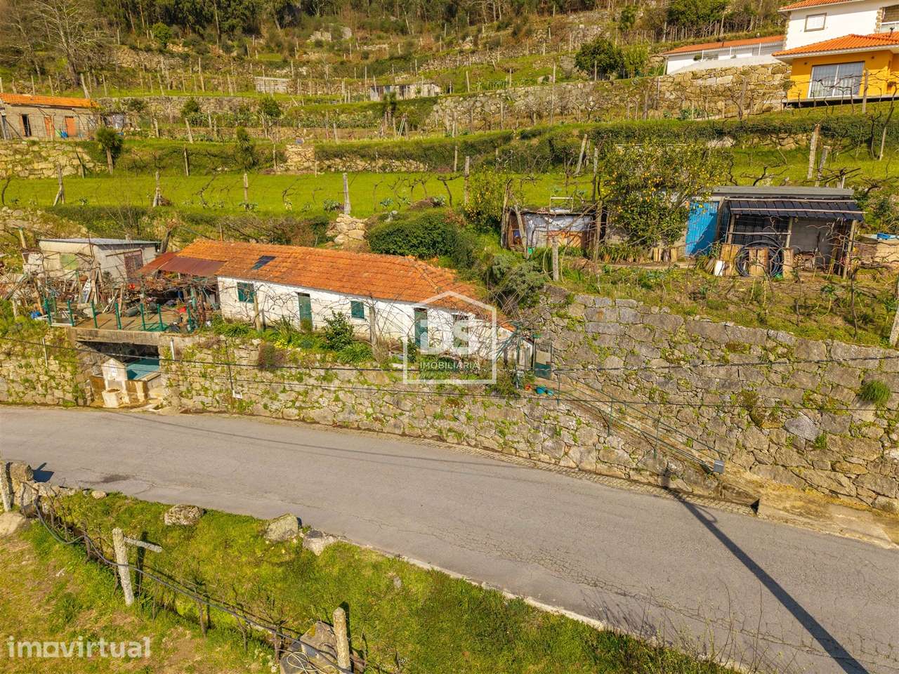 Moradia T1 Venda em Sobrado e Bairros,Castelo de Paiva - Grande imagem: 2/16
