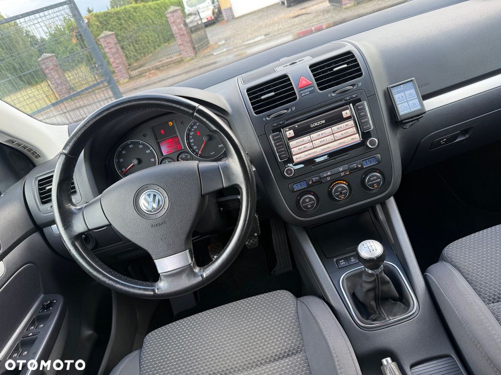 Volkswagen Jetta 1.4 TSI Sportline - 23