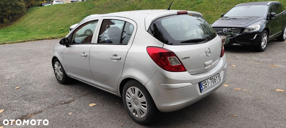Opel Corsa - 3