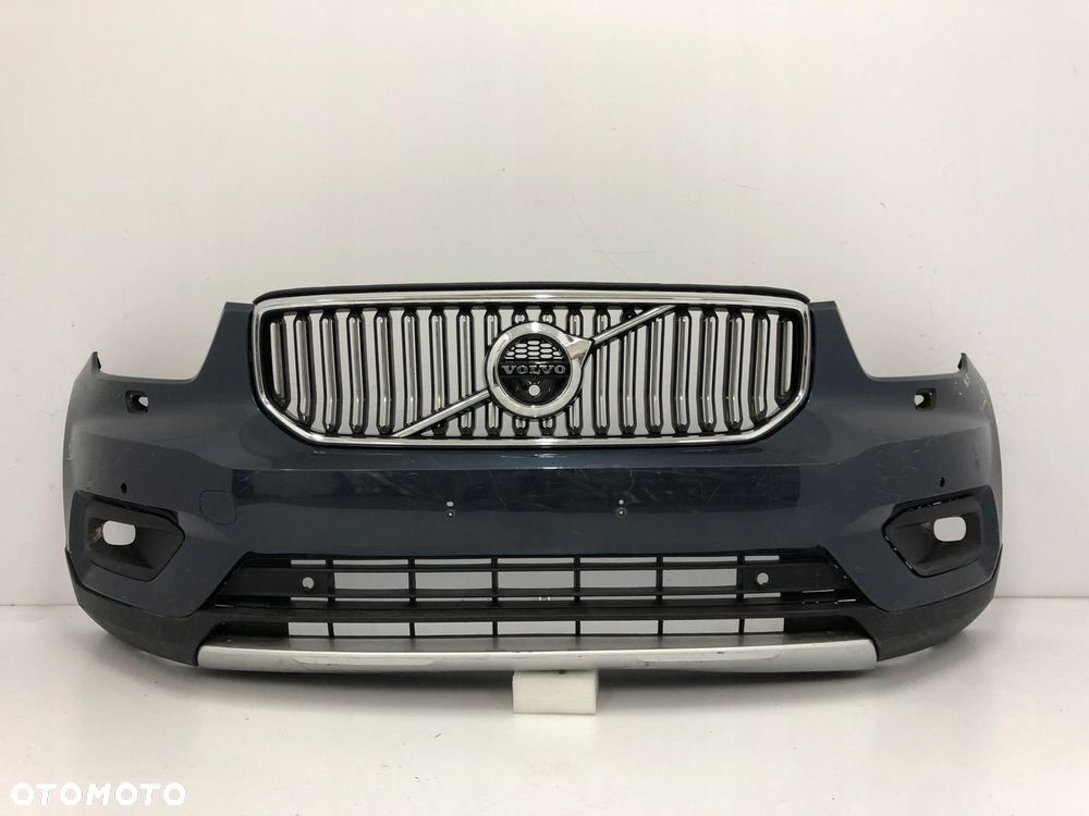 VOLVO XC40 PRZED LIFT 2017- ZDERZAK PRZEDNI - 1