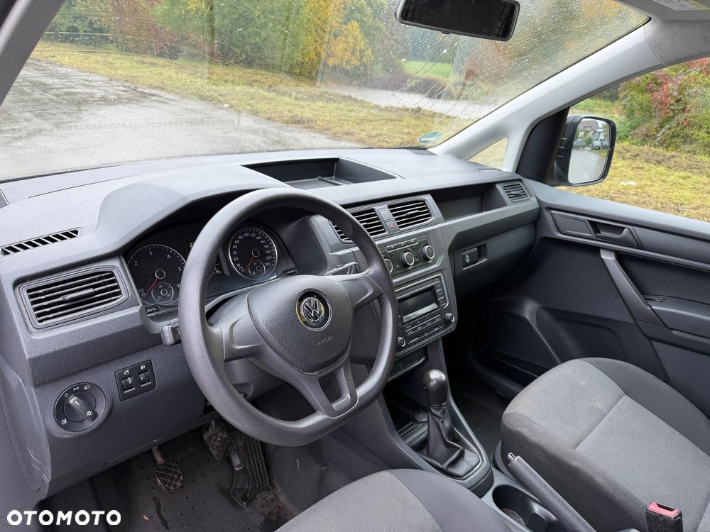 Volkswagen Caddy - 9