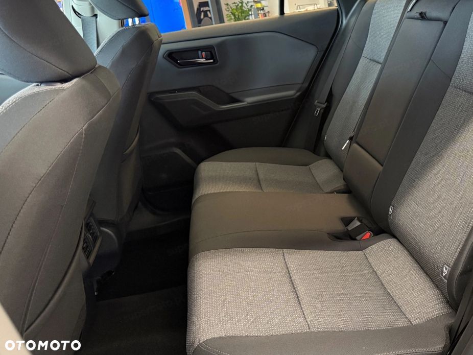 Toyota RAV4 - 11
