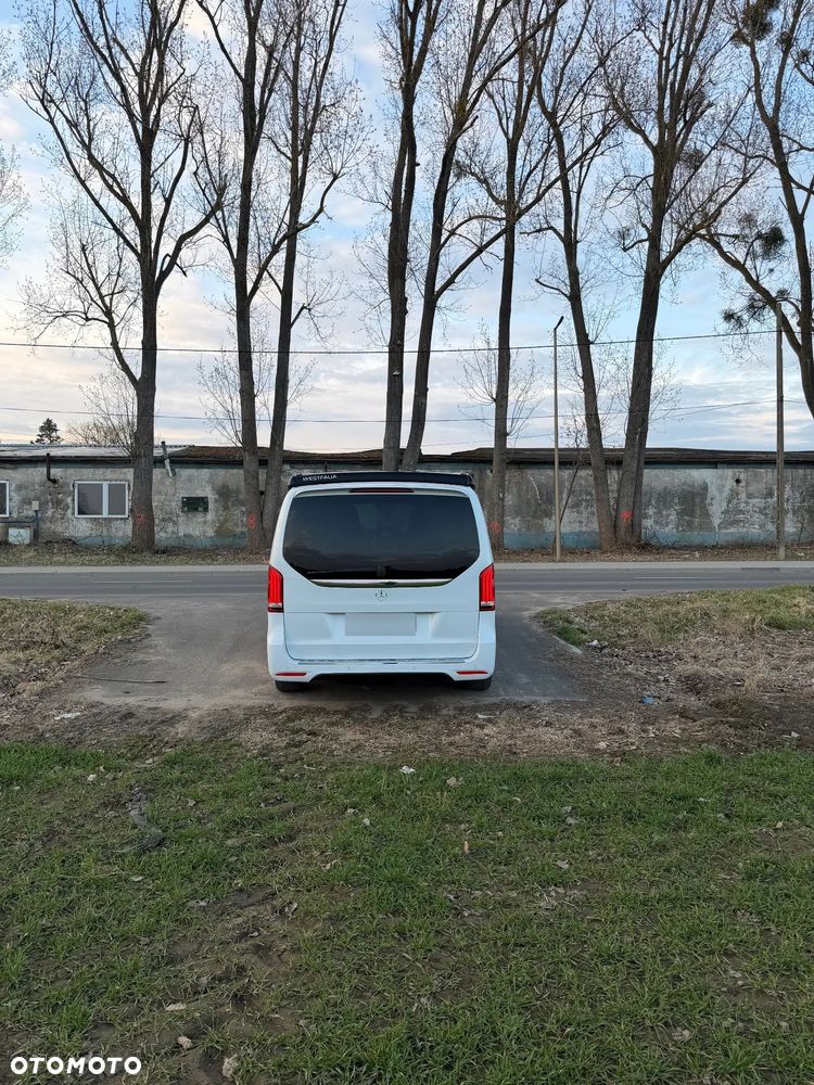 Mercedes-Benz Klasa V - 30