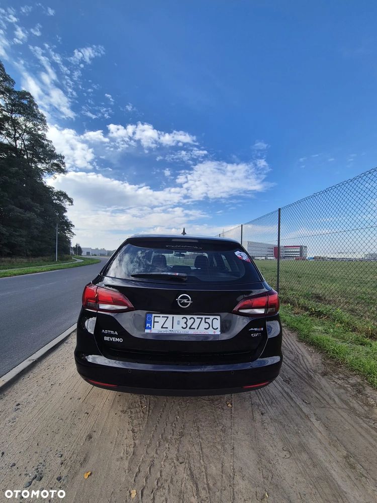 Opel Astra - 2