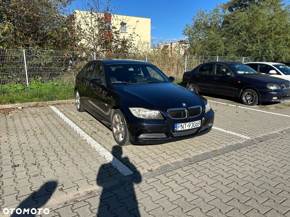 BMW Seria 3 318d - 1