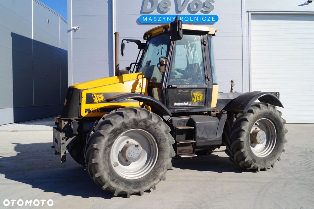 JCB Ciągnik Rolniczy Fastrac 2125 - 4
