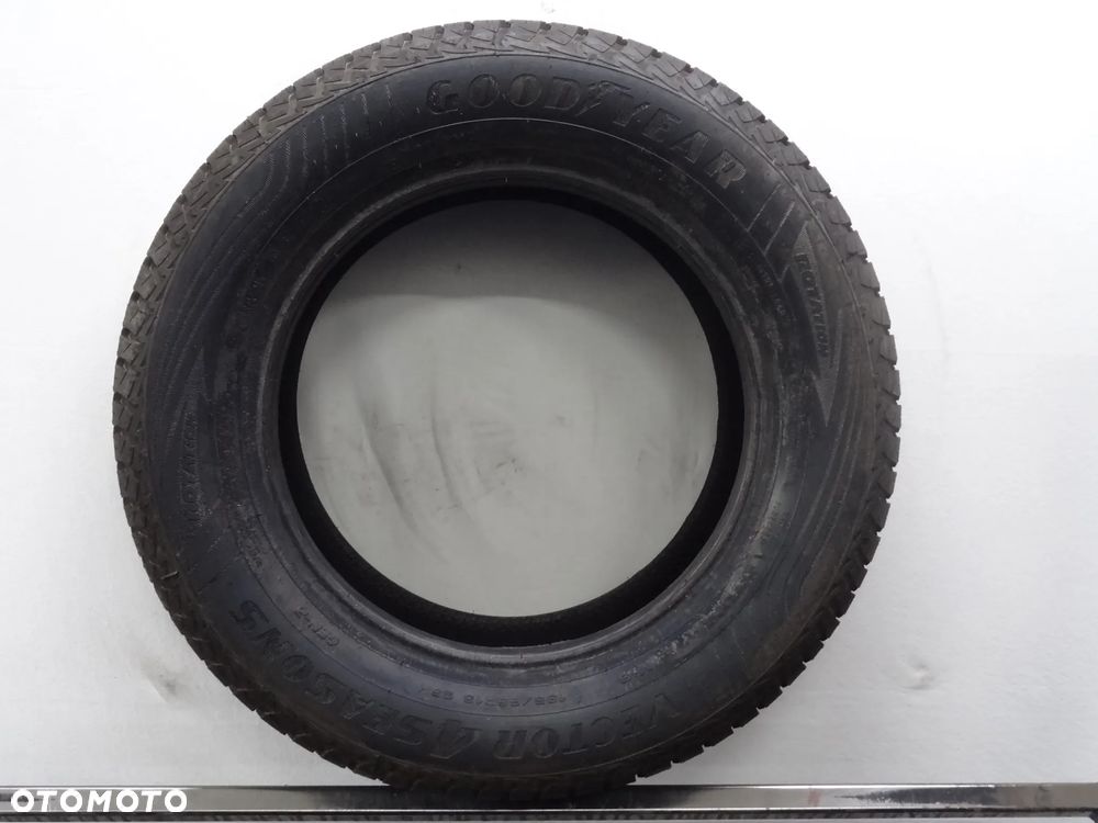 195/65R15 GOODYEAR VECTOR 4SEASONS G2 , 8,5mm B5258 - 3