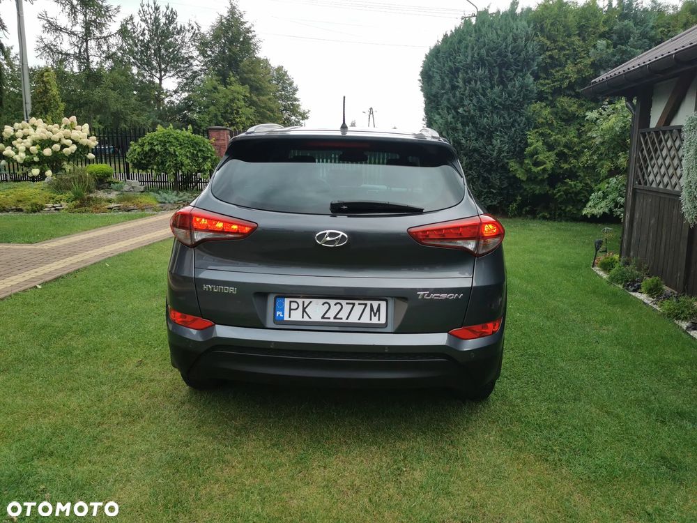 Hyundai Tucson 1.6 GDI BlueDrive Style 2WD - 10