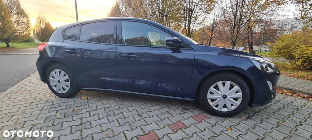 Ford Focus 1.0 EcoBoost Trend Edition Business - 21