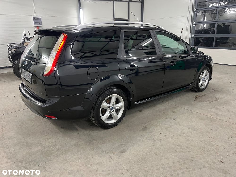 Ford Focus - 8