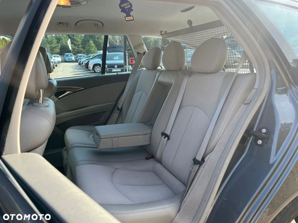 Mercedes-Benz Klasa E - 8