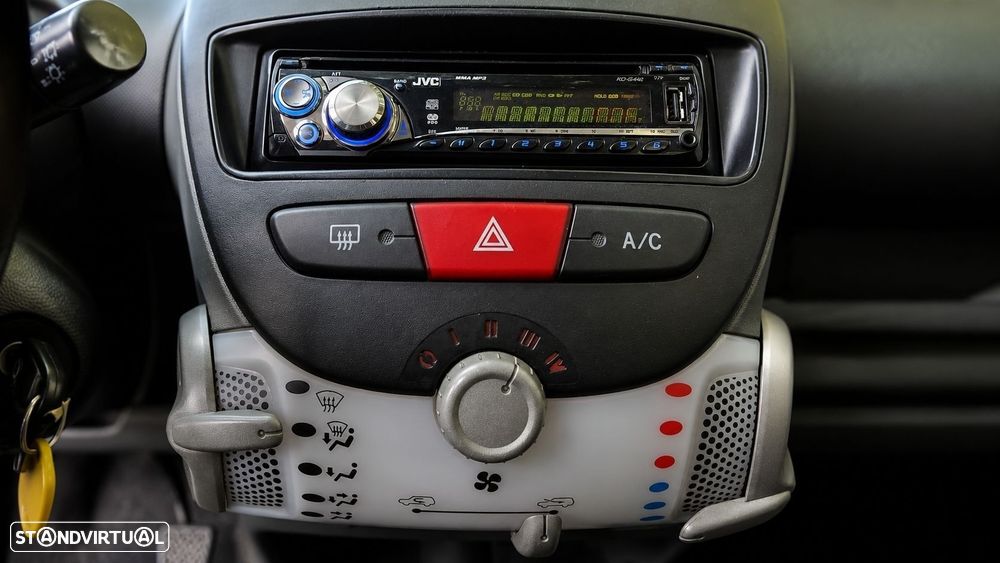 Toyota Aygo CoolBlue - 14