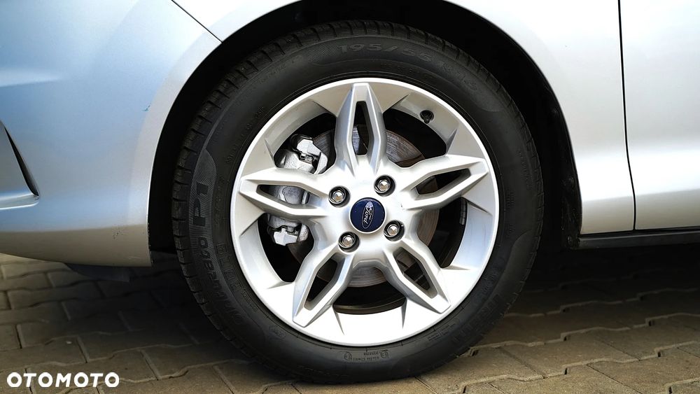 Ford B-MAX - 13