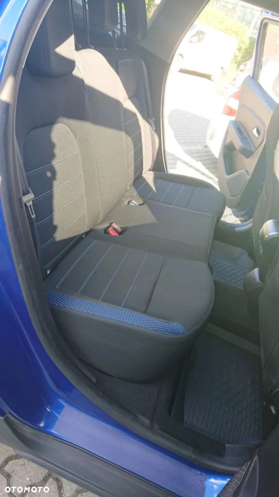 Dacia Duster 1.0 TCe SL Celebration - 24