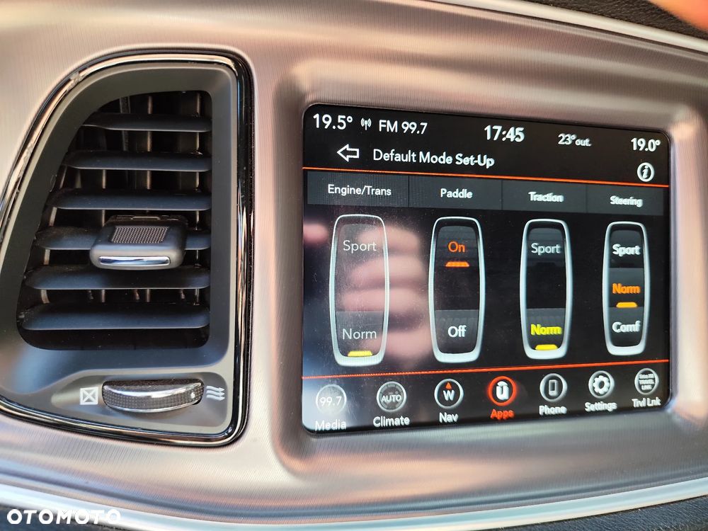 Dodge Challenger 5.7 R/T - 27