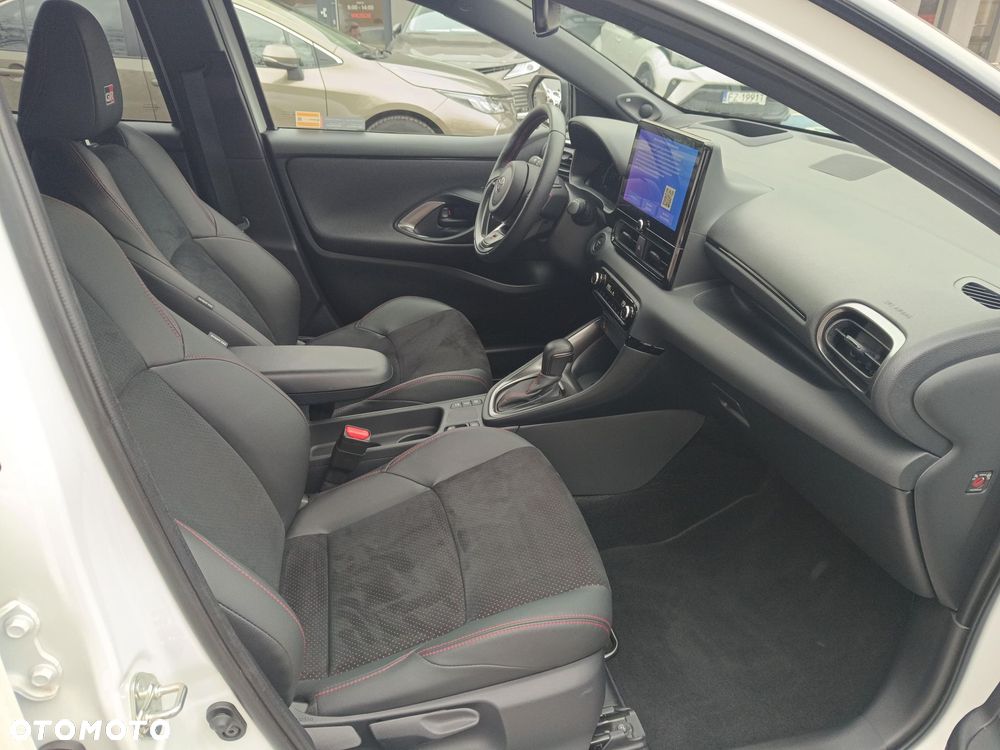Toyota Yaris - 9