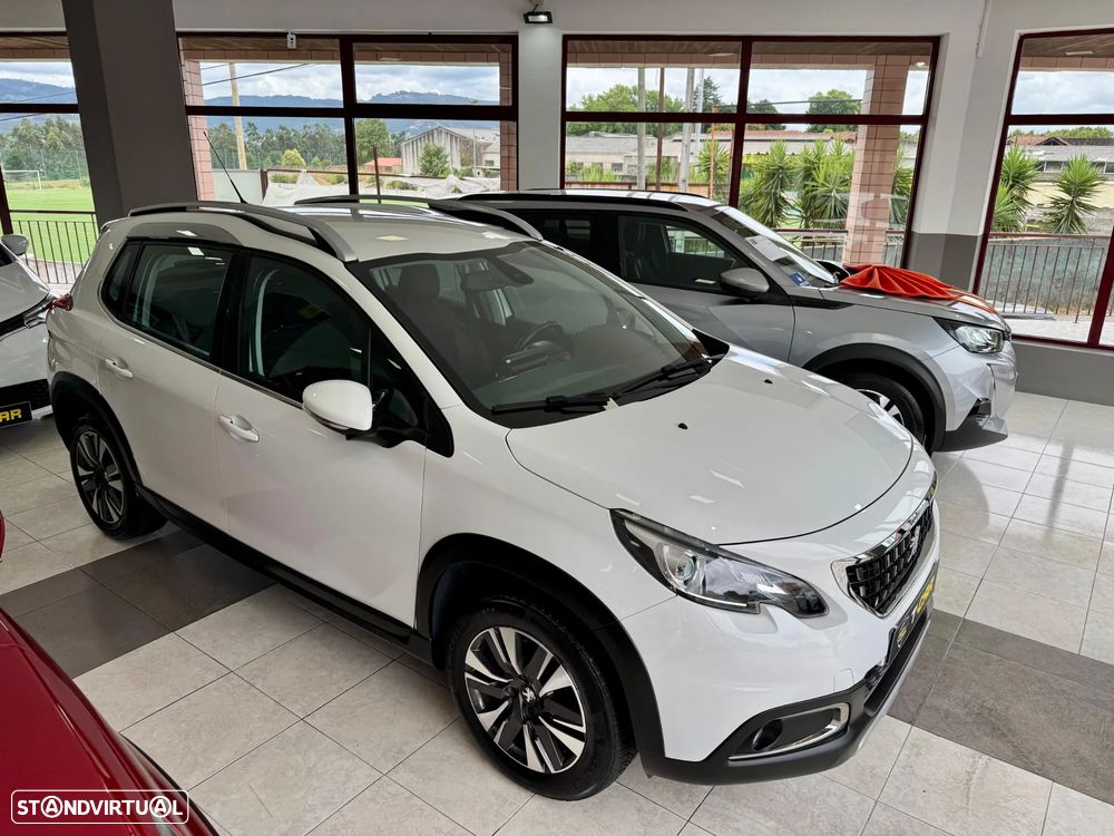 Peugeot 2008 PureTech 110 Stop&Start Allure - 3