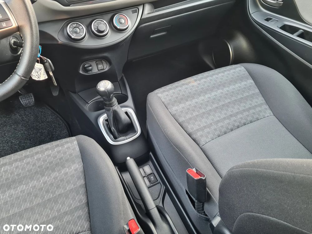 Toyota Yaris 1.0 VVT-i Comfort - 12