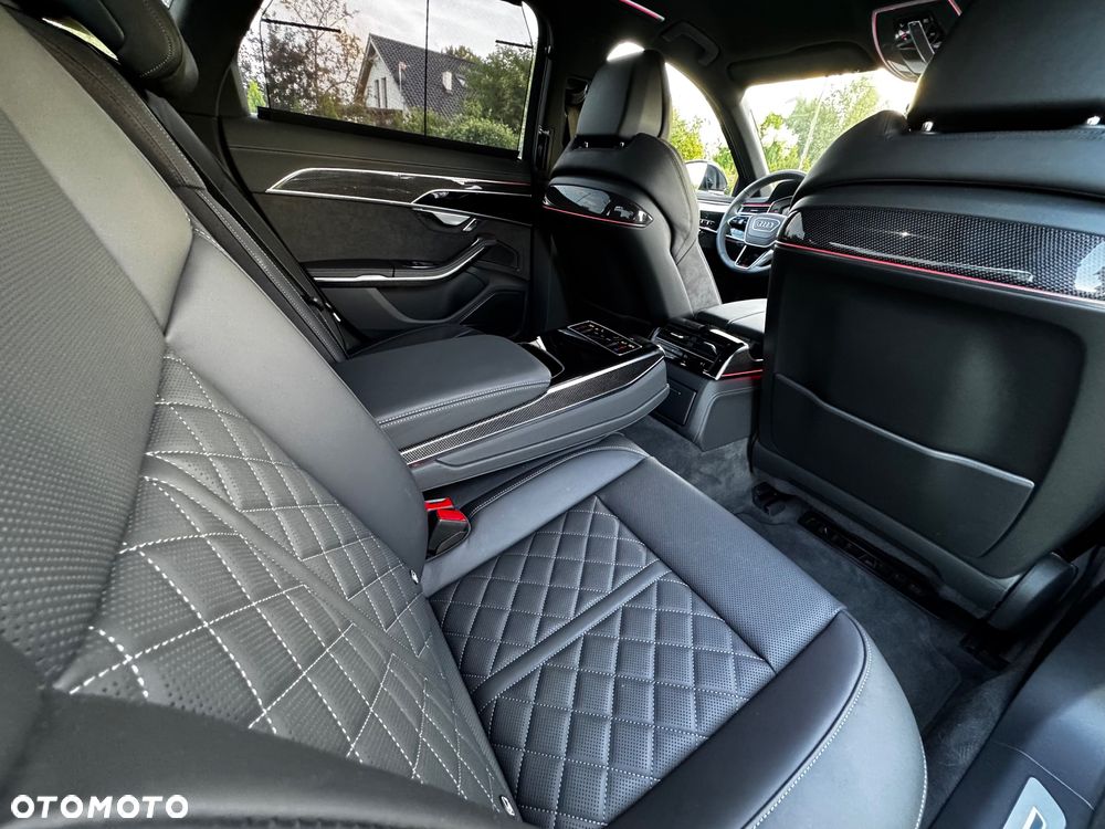 Audi A8 - 18