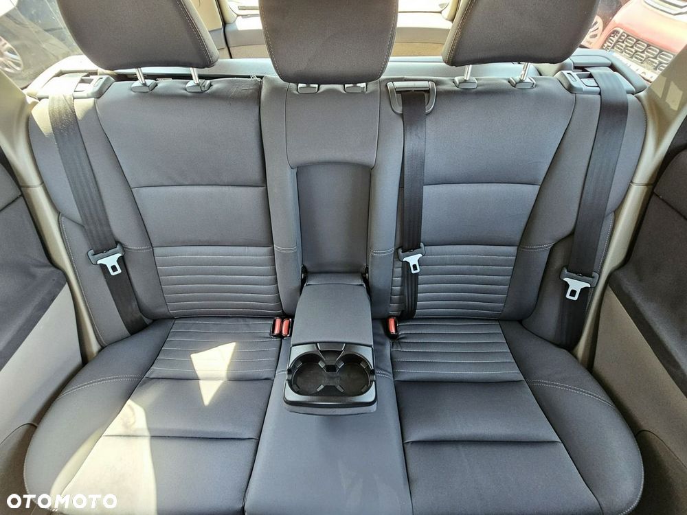 Volvo V50 - 15
