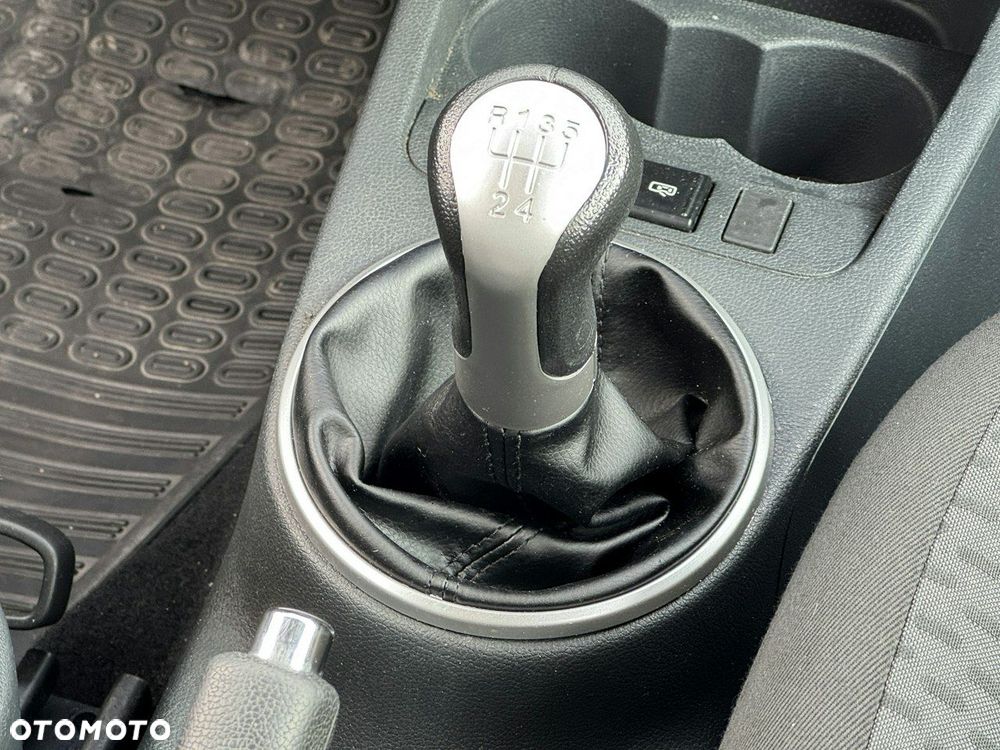 Skoda Fabia 1.6 TDI DPF Active - 25