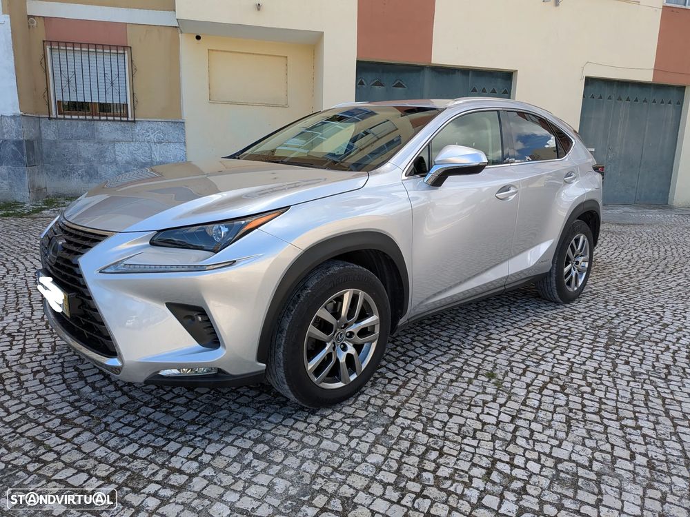 Lexus NX 300h Executive+ - 3