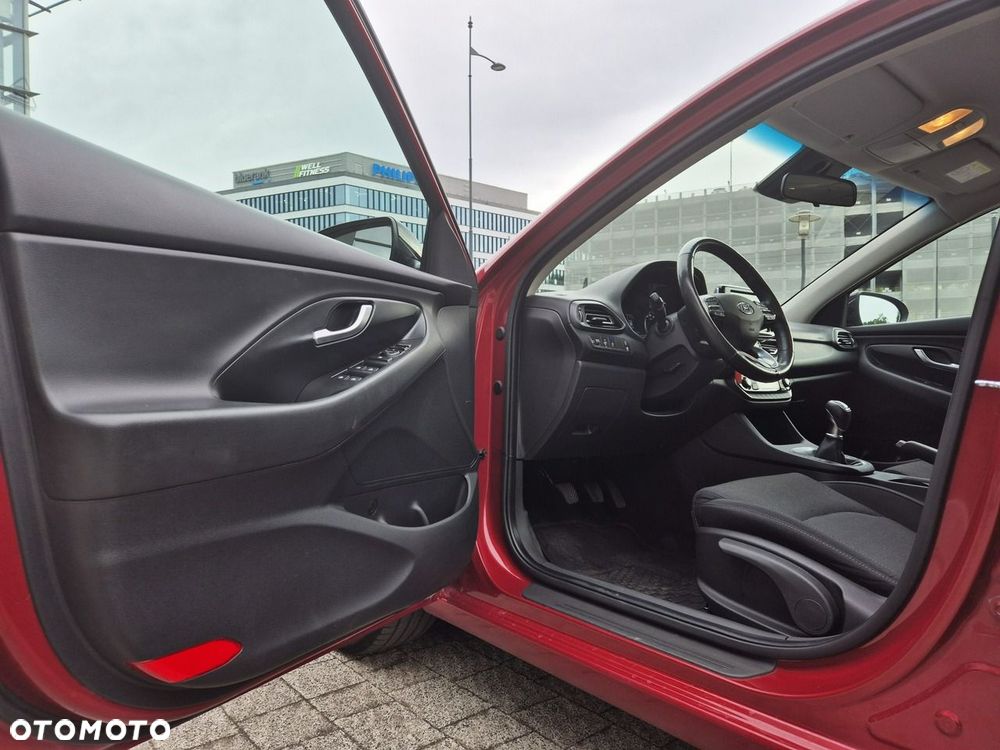 Hyundai i30 1.0 T-GDI Smart - 12