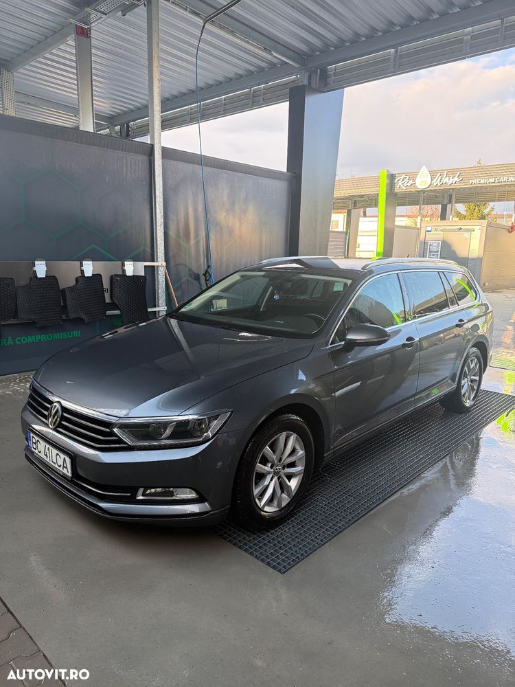 Volkswagen Passat 2.0 TDI DSG Comfortline - 2